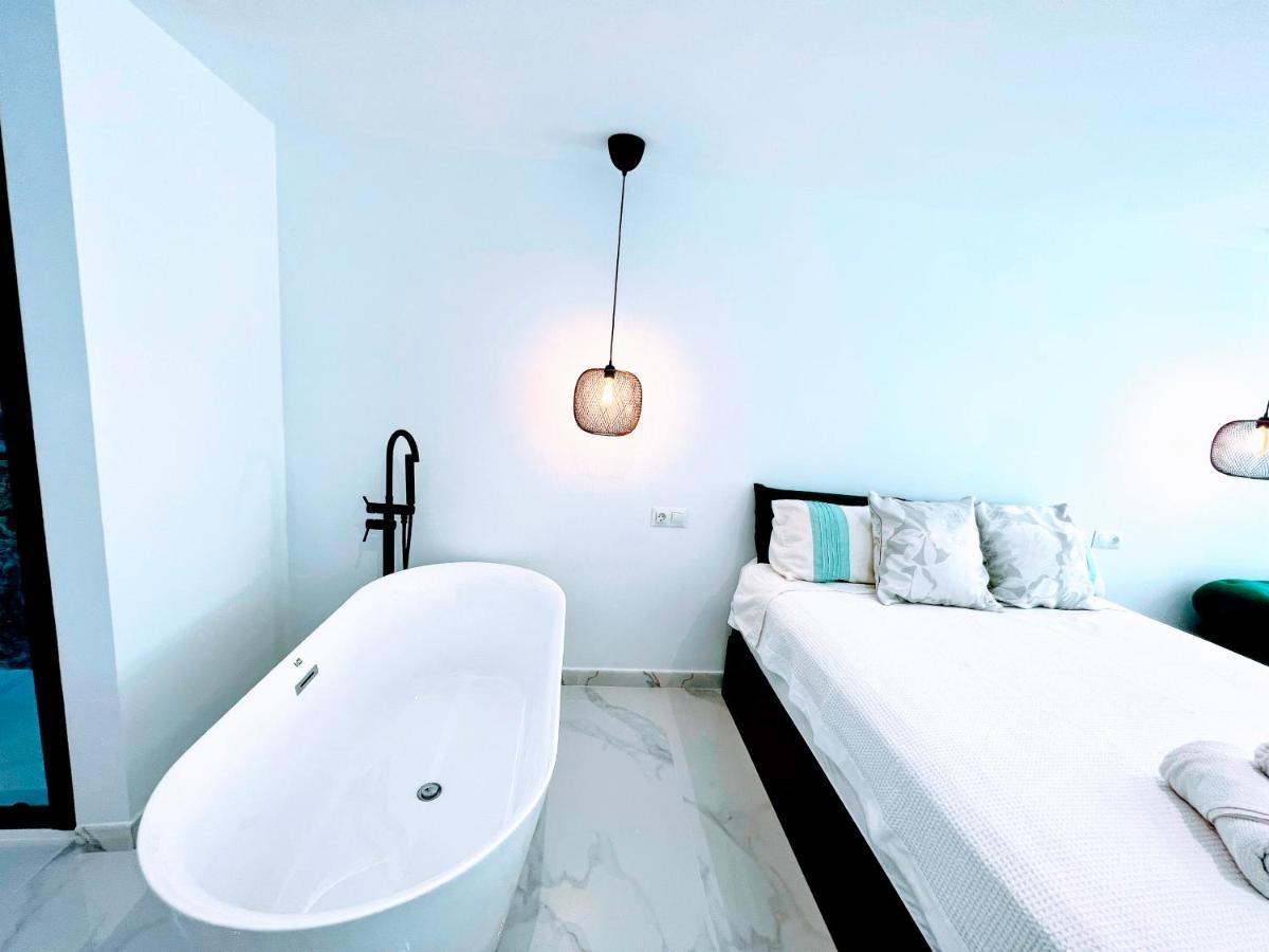 Garden Boutique Appartement El Faro Buitenkant foto